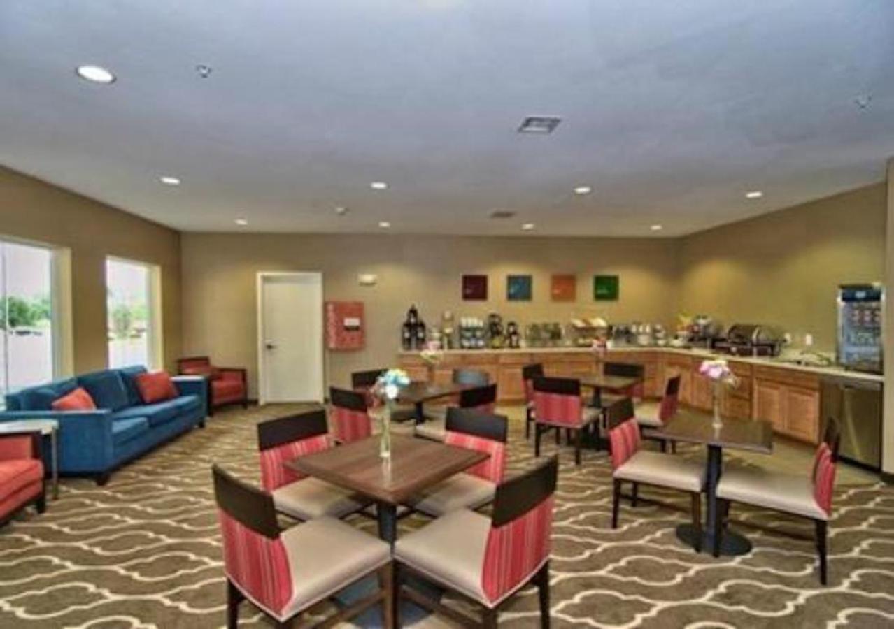 Comfort Inn Apalachin - Binghamton W Route 17 Luaran gambar